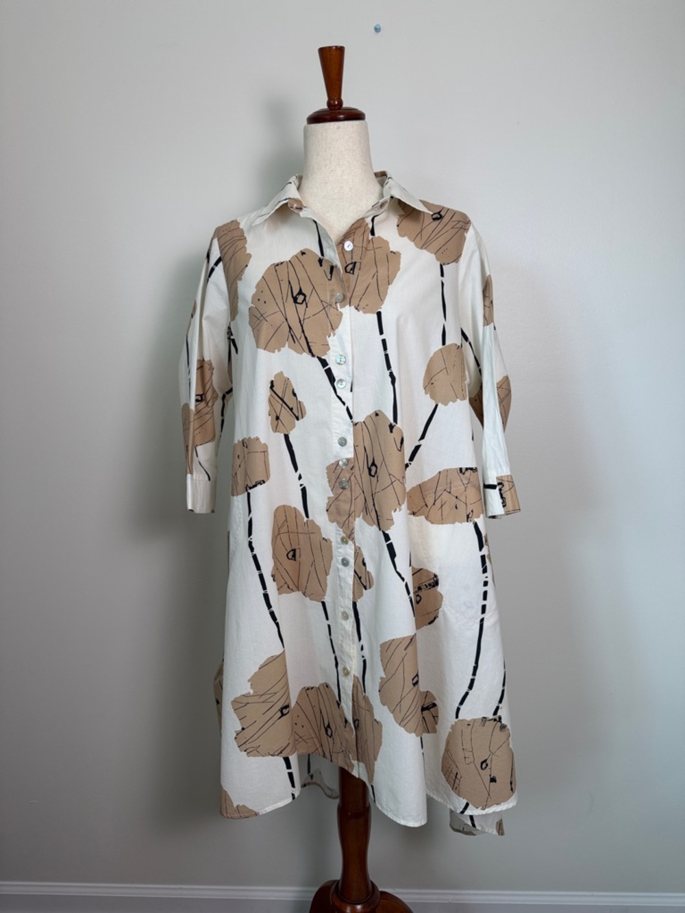 Lior Paris Relaxed Cream Midi Shirt Dress with Tan Floral Print